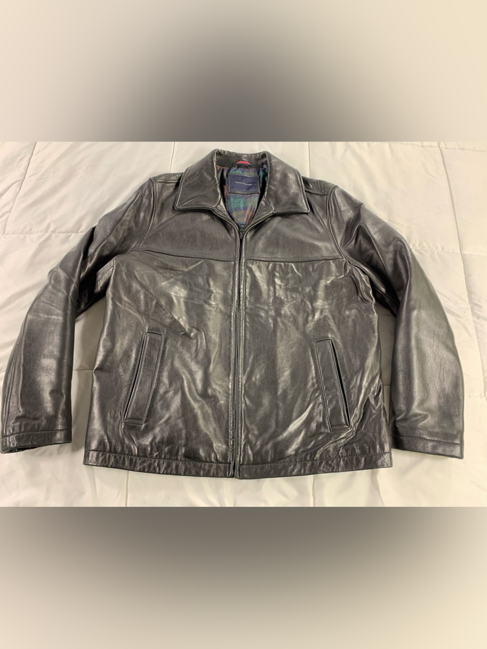 Pre loved TOMMY HILFIGER leather jacket mens size L